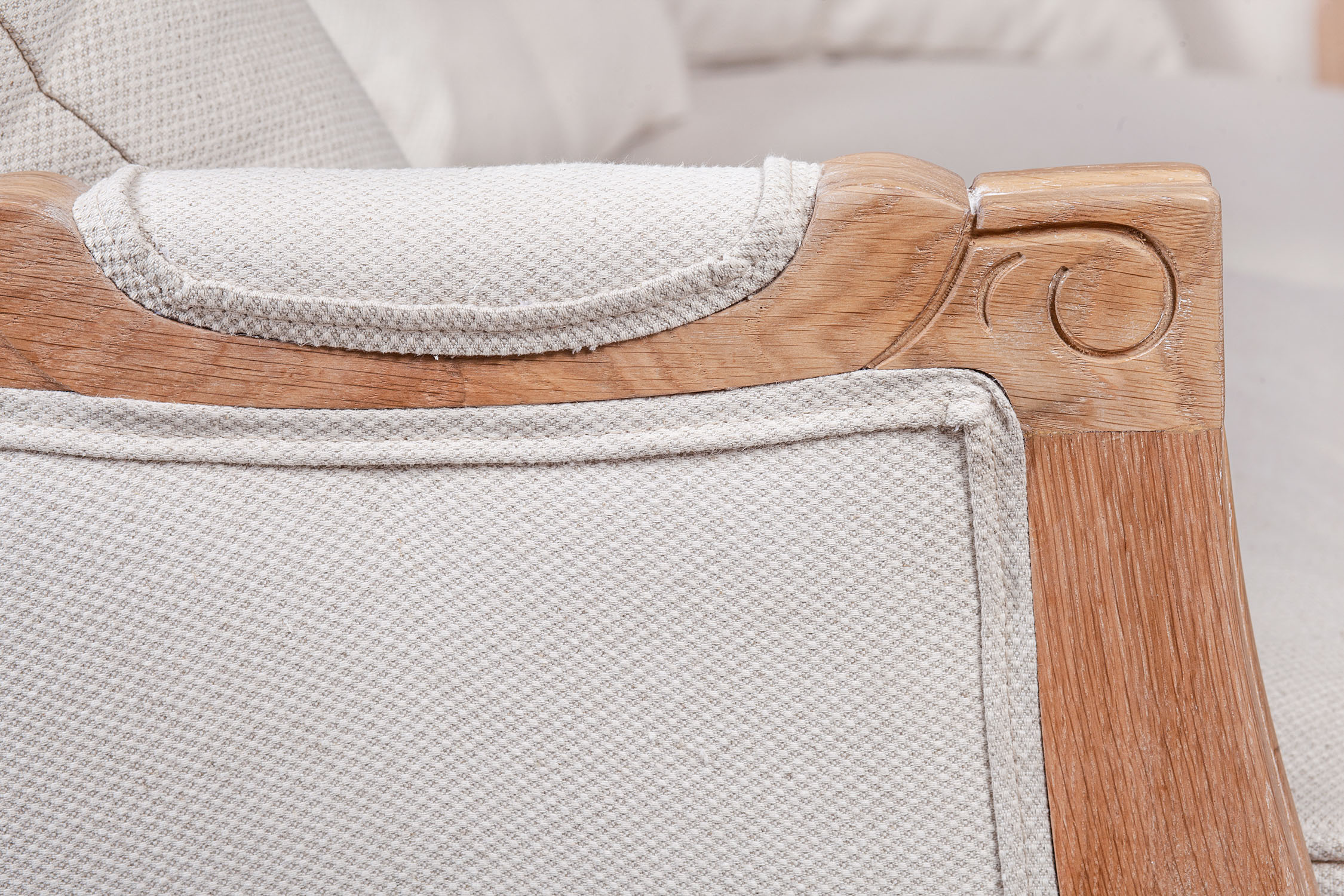 фото Прямой диван Darcy 3 V2 бежевый