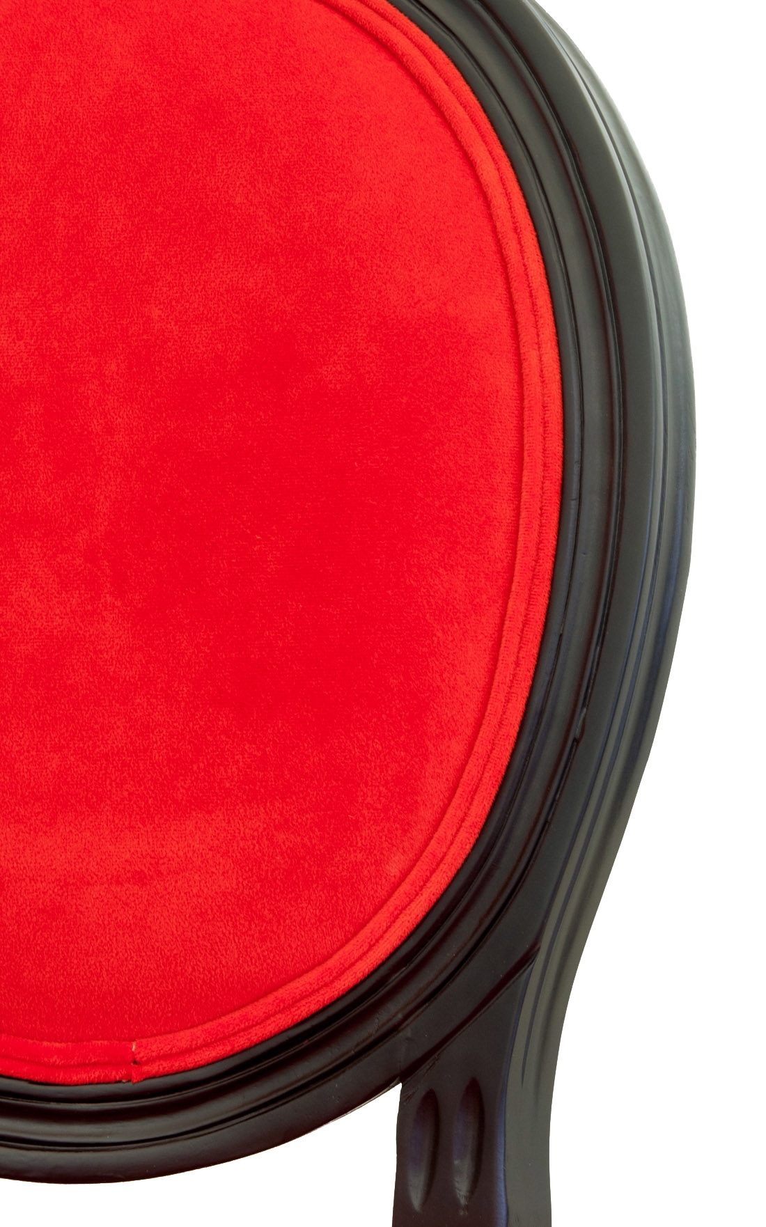 Стул для кафе Volker Red в интерьере в Москве Стул для кафе Volker Red в интерьере