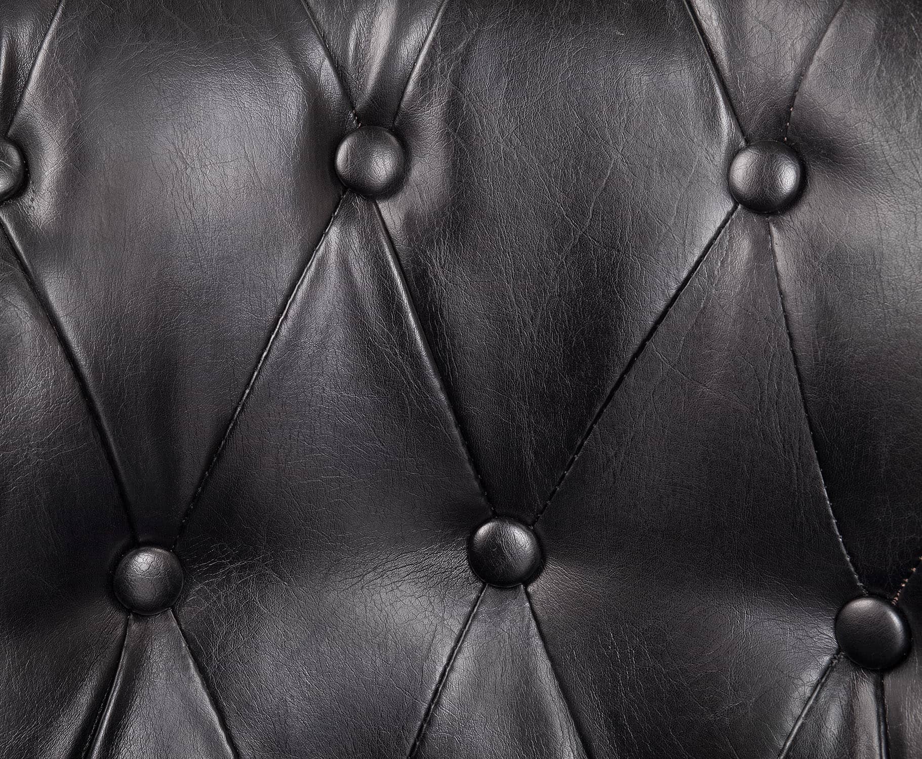 Кожаное кресло Karo Black V2 в интерьере