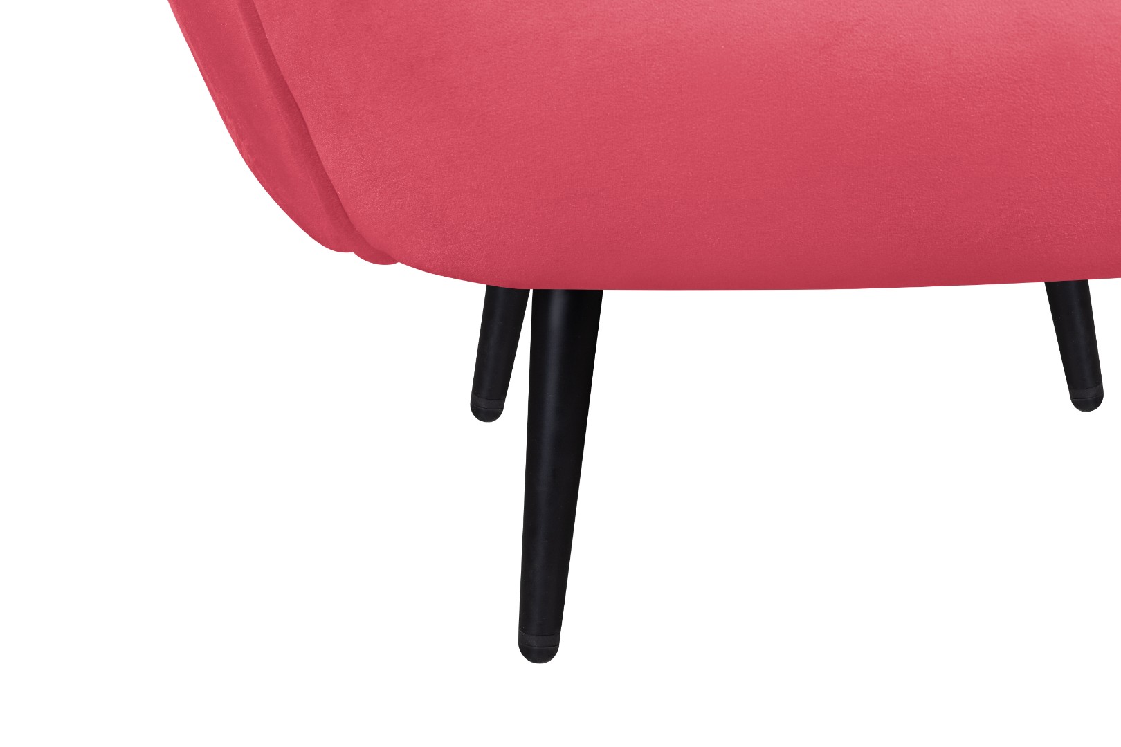 Мягкое кресло Benee Karmin на черных ножках в интерьере в Москве Мягкое кресло Benee Karmin на черных ножках в интерьере