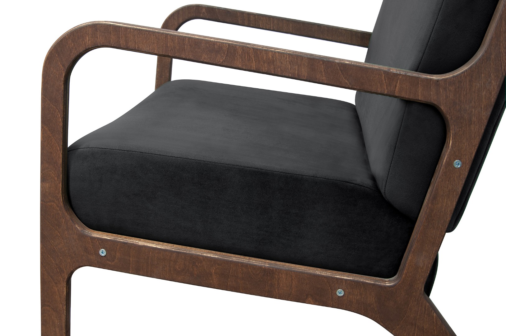 Низкое кресло с деревянными подлокотниками Mody Black черное в интернет-магазине