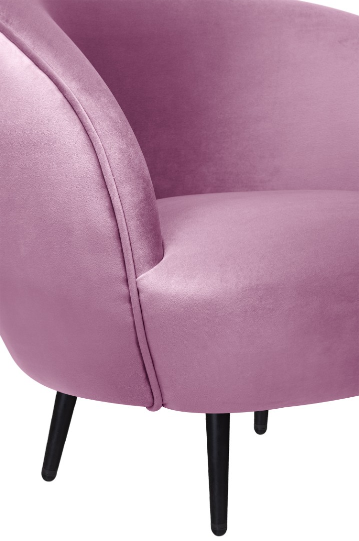 фото Мягкое кресло Small Benee Pink на черных ножках в Москве фото Мягкое кресло Small Benee Pink на черных ножках