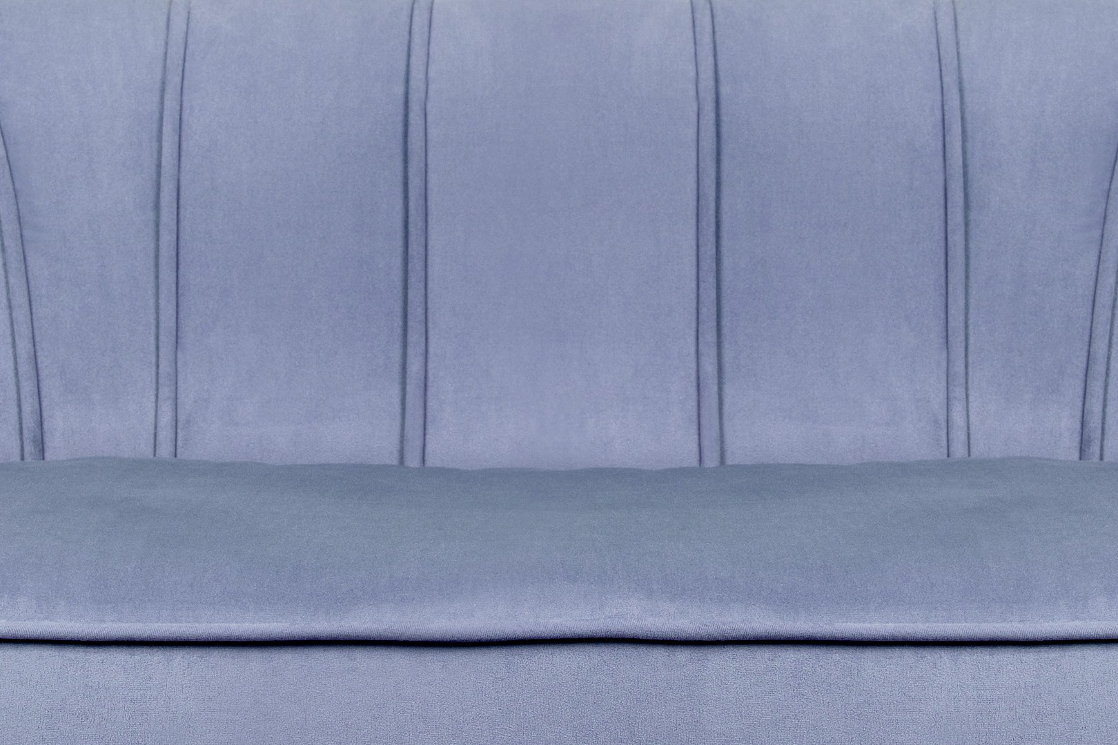 Трехместный диван ракушка для гостиниц Pearl Triple Blue в интерьере