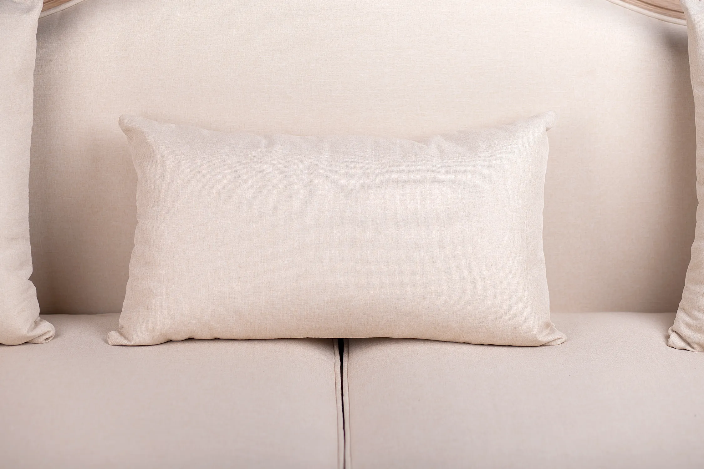Диван с высокой спинкой Madesta Beige в интернет-магазине в Краснодаре