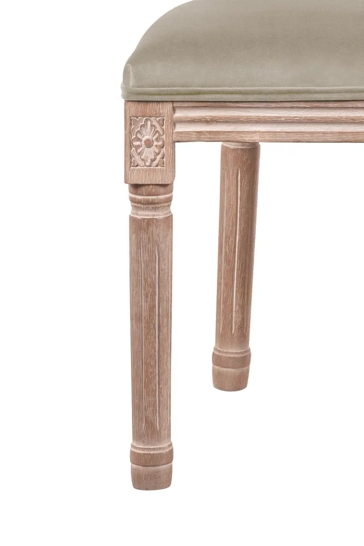 Стул с круглой спинкой Volker Oak Taupe в интерьере