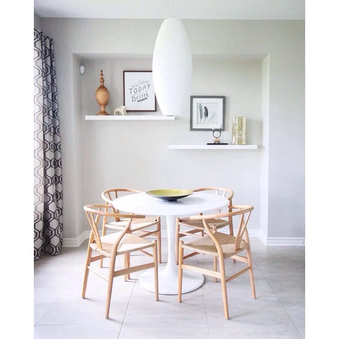 фото Стул Wishbone Classic в интерьере в Москве фото Стул Wishbone Classic в интерьере в Краснодаре