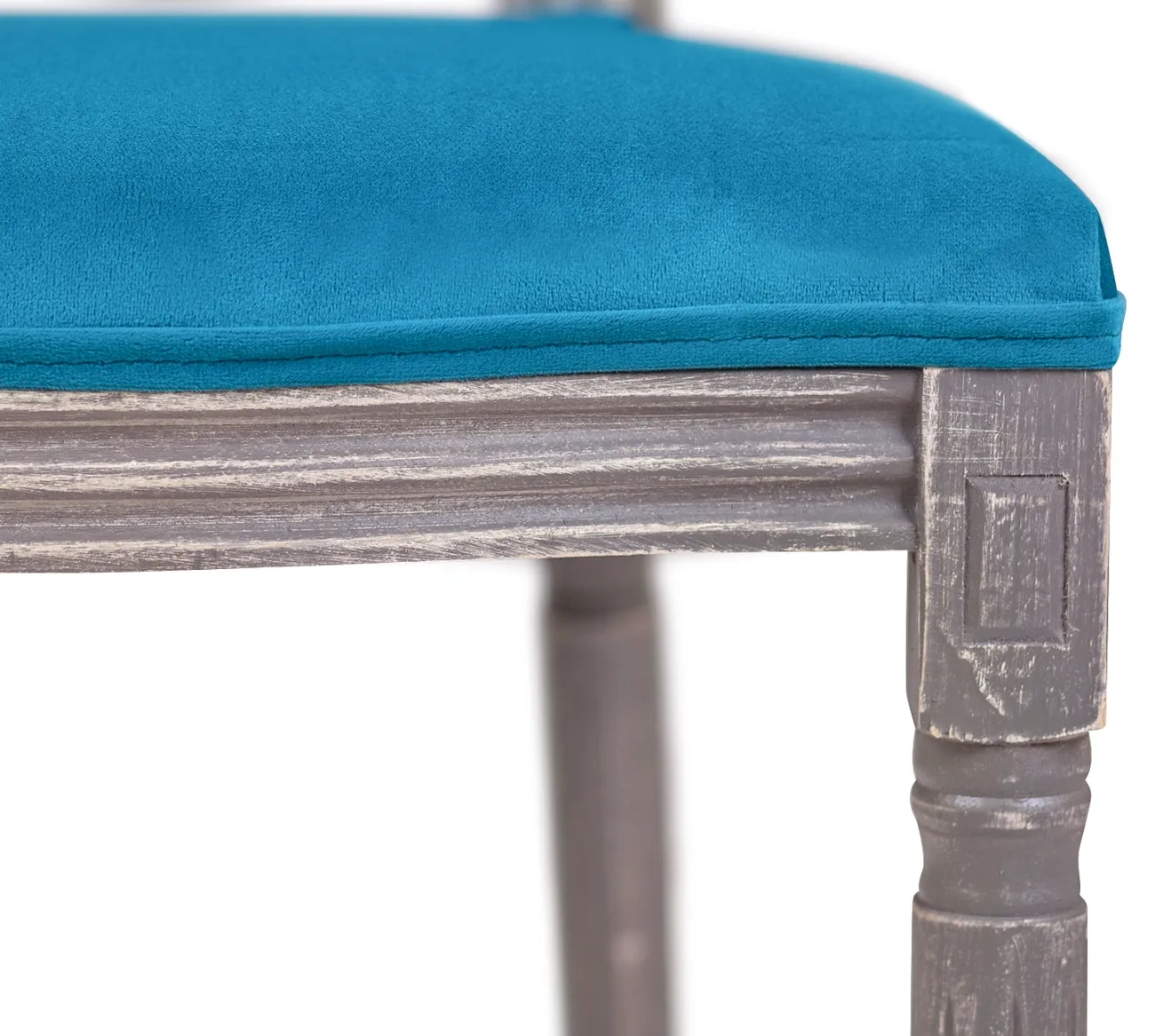 Стул Volker Blue Velvet в интерьере в Краснодаре