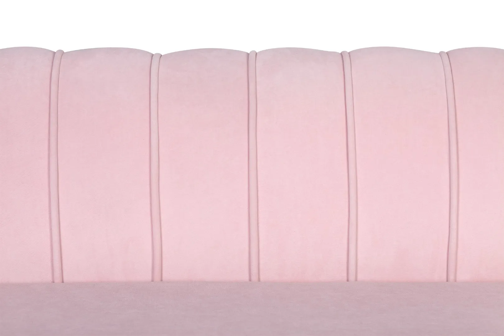 Дизайнерский диван Pearl Triple Pink в интерьере в Москве Дизайнерский диван Pearl Triple Pink в интерьере в Краснодаре