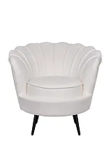 Кресло ракушка Pearl Beige на черных ножках в интерьере в Краснодаре