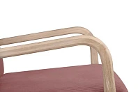 Кресло дизайнерское Cody Coral в интерьере в Краснодаре