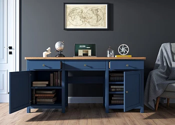 Большой рабочий стол 