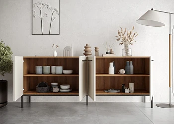 Комод с четырьмя дверками 