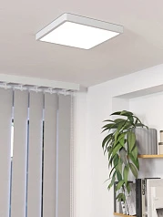 красивые 30893 Накладной светильник FUEVA 5, LED 20,5W, 2500lm, IP44, L285, B285, H30, сталь/пластик, белый на заказ в Краснодаре