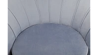 Низкое кресло ракушка Pearl Sky на черных ножках в Краснодаре
