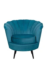 Кресло ракушка Pearl Marine на черных ножках в интерьере в Краснодаре