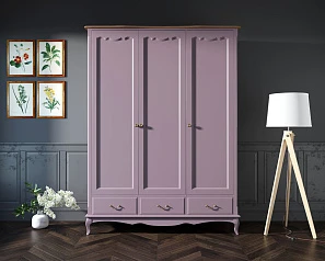Шкаф Leontina Lavanda для одежды трехстворчатый с ящиками арт ST9327KR/3L в интерьере в Краснодаре